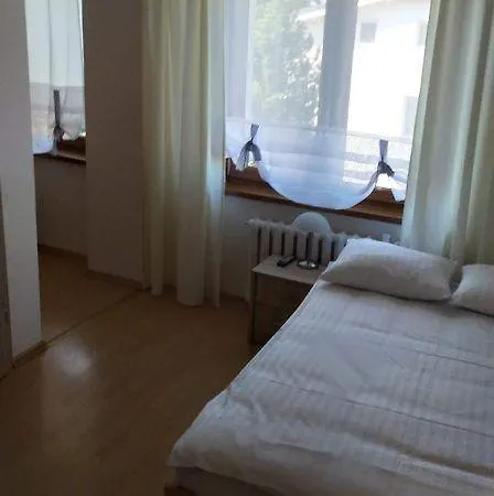 Bursztyn 米耶伦科